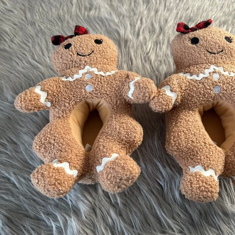 Holiday Time‎ Gingerbread Slippers Girls Size 9-10 Brown Slip On Plushy Shoes